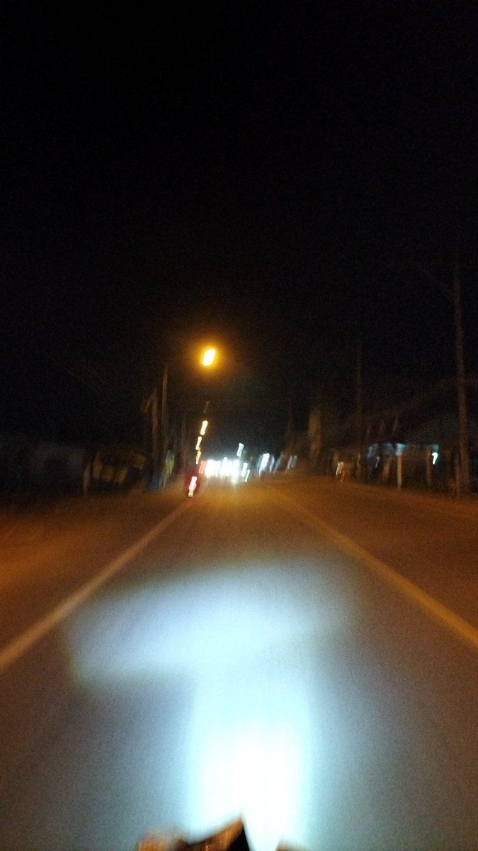 FekhSa's tweet photo. เบื้อๆๆๆๆ https://t.co/U3xBgDxjpH