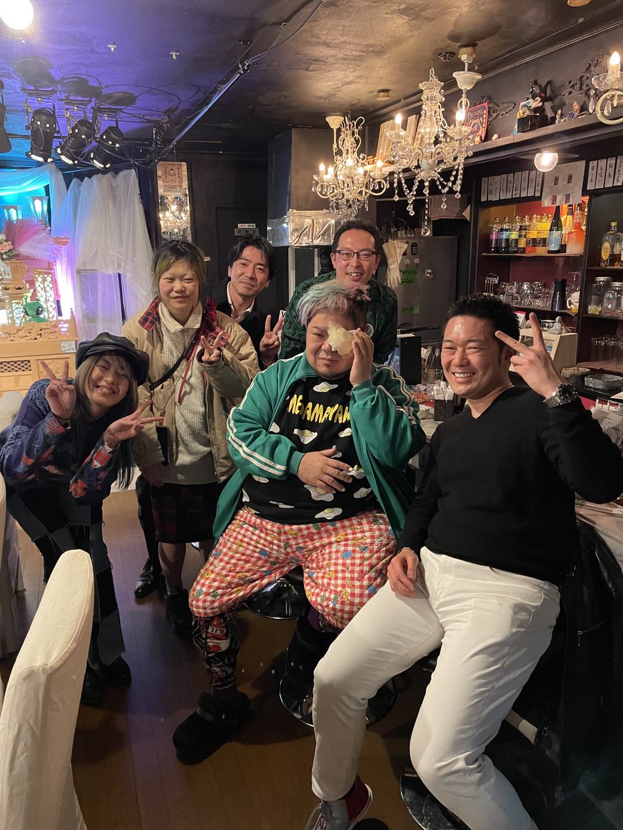 Ken92235288's tweet photo. うらなんばの夜が熱過ぎた件
#superjap #なんば白鯨 https://t.co/X9bN586xQF