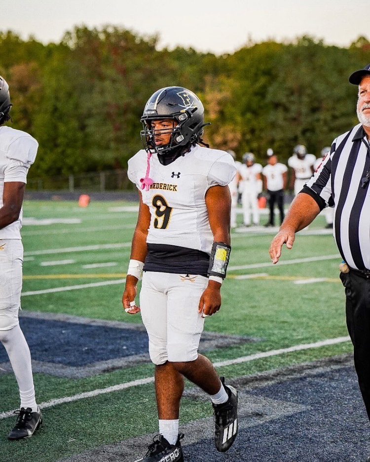 Alexis Arias (@nolimit_lexx) on Twitter photo 70+ tackles
9 tackles for loss
4.0 sacks
1 interception
3.0 GPA
C/o 2025 5’9 180 Muti positional player
Open for recruitment | looking to network and find new opportunities |
Film ⬇️
hudl.com/v/2MR5s1
<a href="/CaddenPatrick/">Coach Cadden</a> <a href="/Holliday4life1/">Coach Holliday</a> 70+ tackles
9 tackles for loss
4.0 sacks
1 interception
3.0 GPA
C/o 2025 5’9 180 Muti positional player
Open for recruitment | looking to network and find new opportunities |
Film ⬇️
hudl.com/v/2MR5s1
<a href="/CaddenPatrick/">Coach Cadden</a> <a href="/Holliday4life1/">Coach Holliday</a>