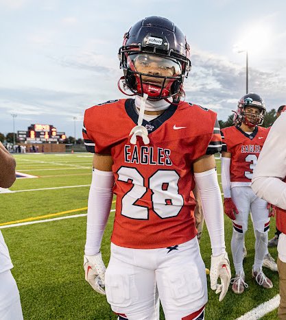 #AGTG Blessed to see another year‼️1️⃣8️⃣ 

Commitment coming soon…🤫