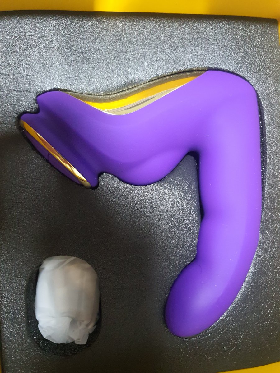 이번 이벤트 당첨되서 코브라 (시오후키전용 진동기)강추!!퍼플 받게 되었는데 색감 너무너무 이쁘고 진동도 강렬!! 열기능까지 따뜻하게 사용잘 해봤습니다 😍😍 여러분들도 이거 쓰시고 다들 시오후키 성공하시고 천국행 가시죠^_^ 부들부들😇😇
<a href="/welove007/">welove</a>