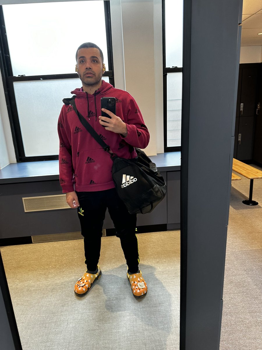 JapanTutorChess's tweet image. Since I don’t use this very much I’ll post this gym pic.