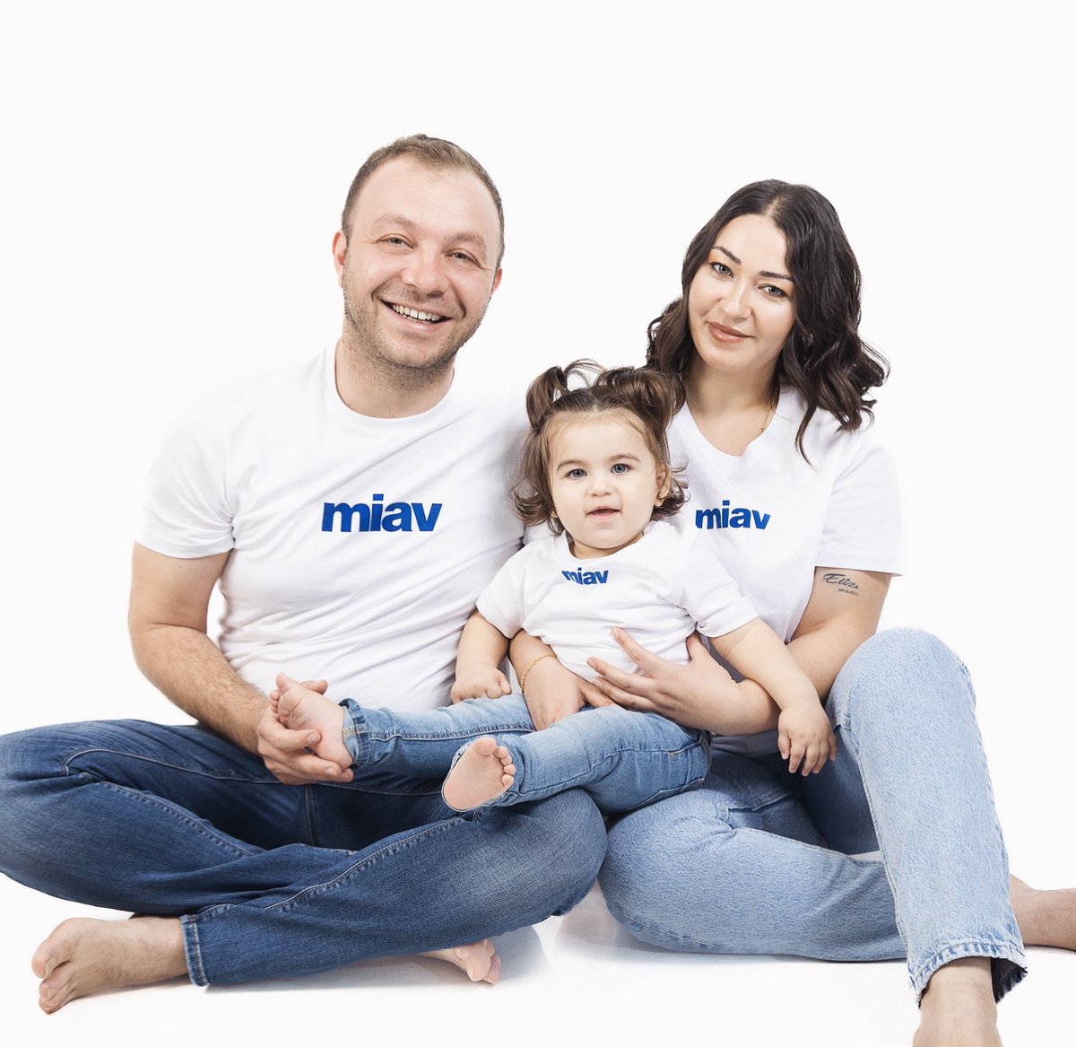 Bence yeni reklam yüzünüz biz olmalıyız ☺️🥰😇 <a href="/mavi/">Mavi</a>