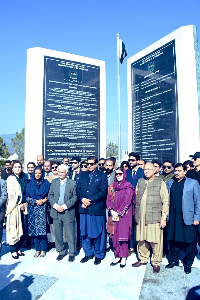 NazBaloch_'s tweet photo. Inauguration ceremony of Yadgar, Bagh-e-Dastoor, a symbolic tribute to Pakistan’s constitutional ideals. https://t.co/qd4InpUC65