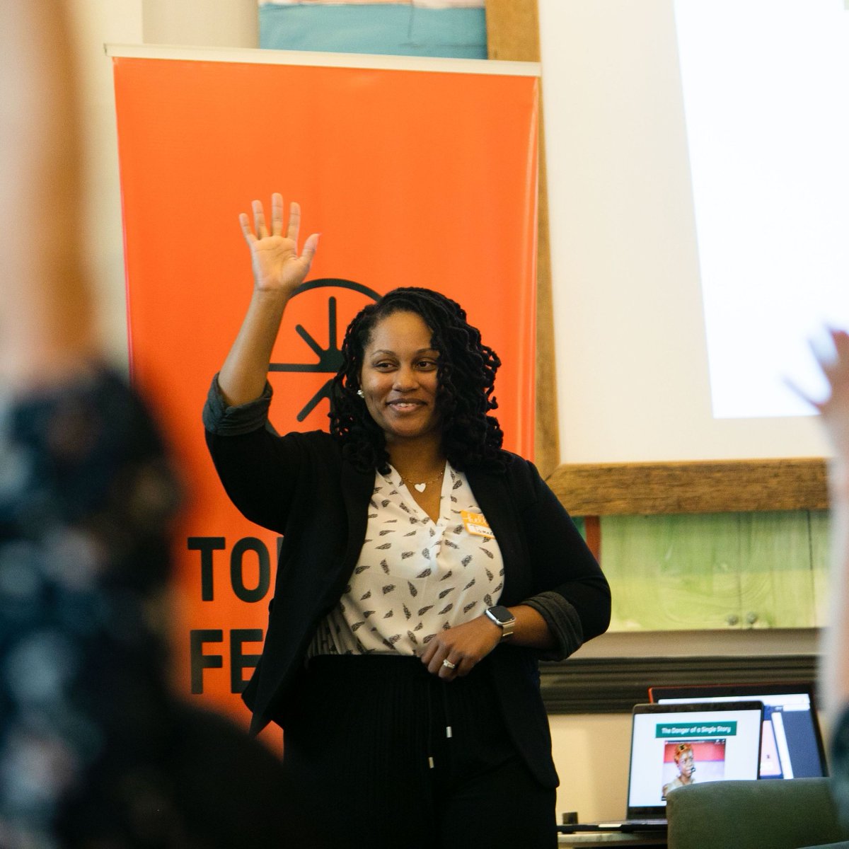 TomTomFest's tweet image. Join us TOMORROW, Feb 29th | 6:30 pm - 8:00 pm for #TomorrowTalks: &quot;She Believes, She Achieves: A Workshop for Women&apos;s Financial Independence&quot; 💸 Learn financial skills with Dr. Tamara Dias and Aqura Nicholson. Let&apos;s empower women economically! 💪 Tickets: tomtomfoundation.org/post/tomorrow-…
