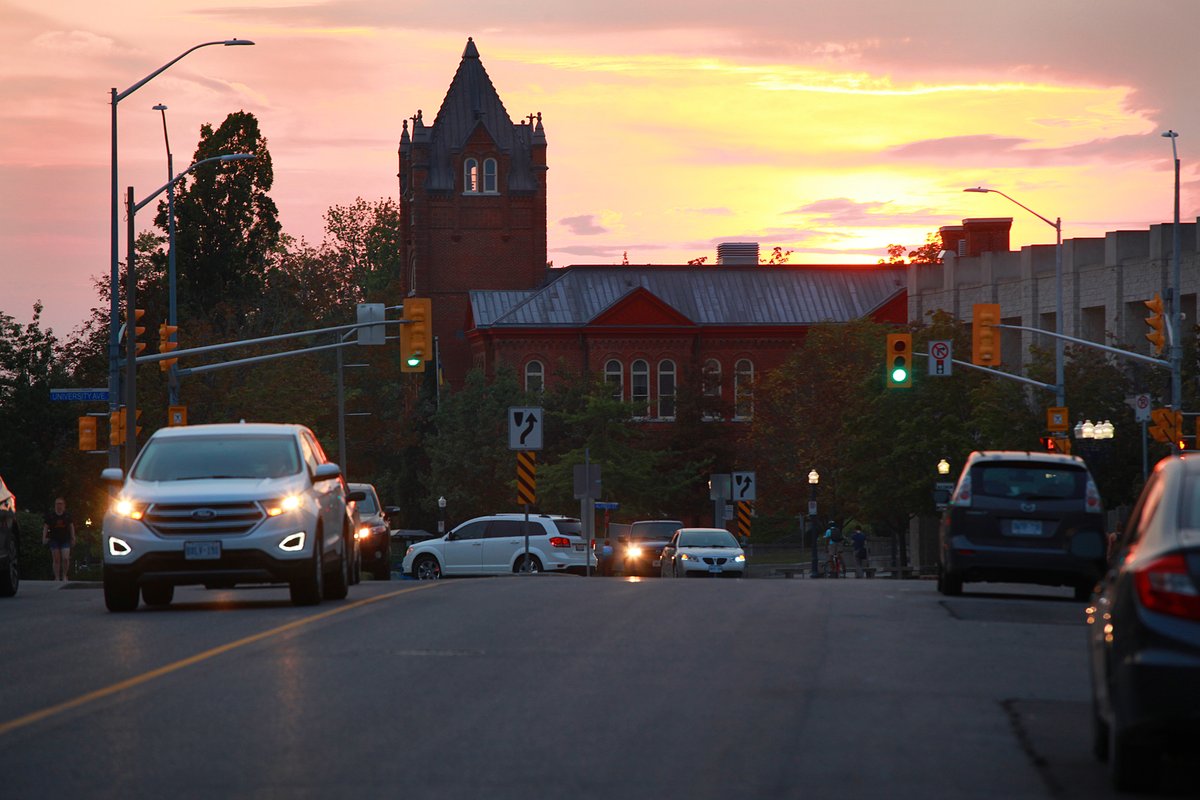 Queen's University Facilities tweet media