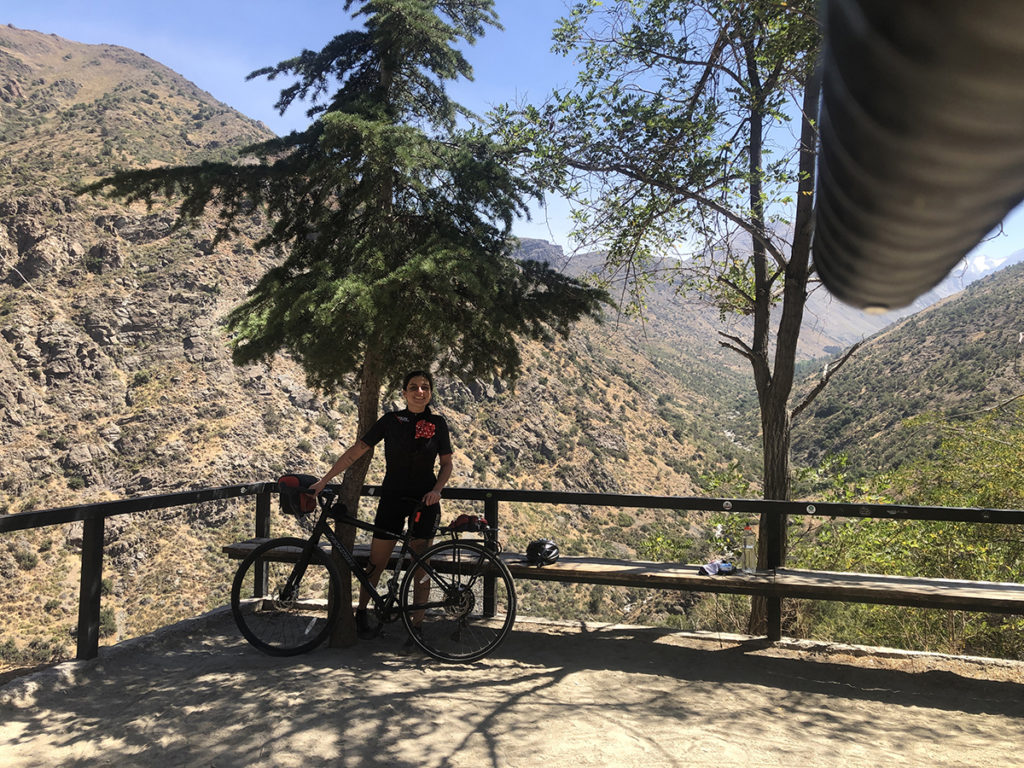 HACE UNOS DÍAS, la activista Daniela Suau fue víctima de un siniestro vial mientras se trasladaba en bicicleta. Compartimos su relato para que se tome conciencia de cómo un acción imprudente puede afectar a las personas que optan por movilidad sustentable: n9.cl/ytmp3