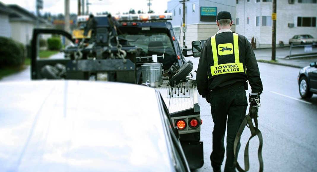 Disturbing findings from the AAA: A new study reveals nearly four times more roadside workers are fatally struck than reported.

Read our latest article for insights into this critical issue. 

edriving.com/three60/aaa-st…