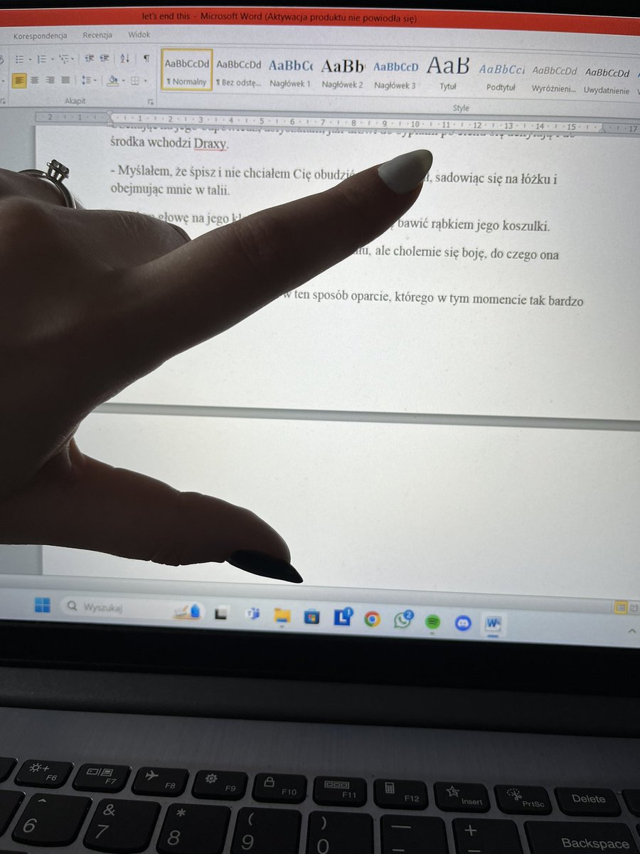 l0sammy_'s tweet photo. Wracam do żywych więc… dzisiaj rozdział 🙈 Mam nadzieję, że jeszcze tu jesteście🤪 #LETsa https://t.co/lq4GajFTET