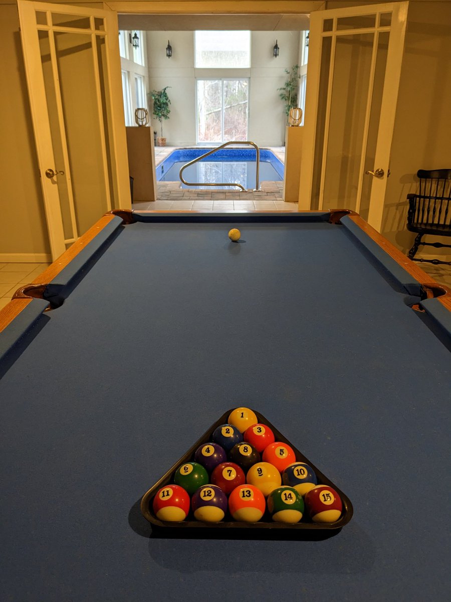 BuyBankREO's tweet image. Share with someone you know who loves to entertain! #homeforsale #dartmouth #singlelevel #ranch #indoorpool #dartmouthma #hometheater #luxuryhome
Photos and details:
Srg.ink/DartmouthRanch