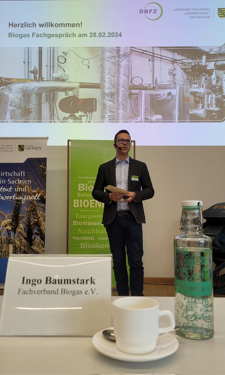 Wie hilft #Biogas der #Wärmewende? Danke <a href="/LfULG/">LFu</a> und @DBFZ_de für die Orga heut in Nossen. #Positivbeispiele #kommunaleWärmeplanung #Versorgungssicherheit #bezahlbar