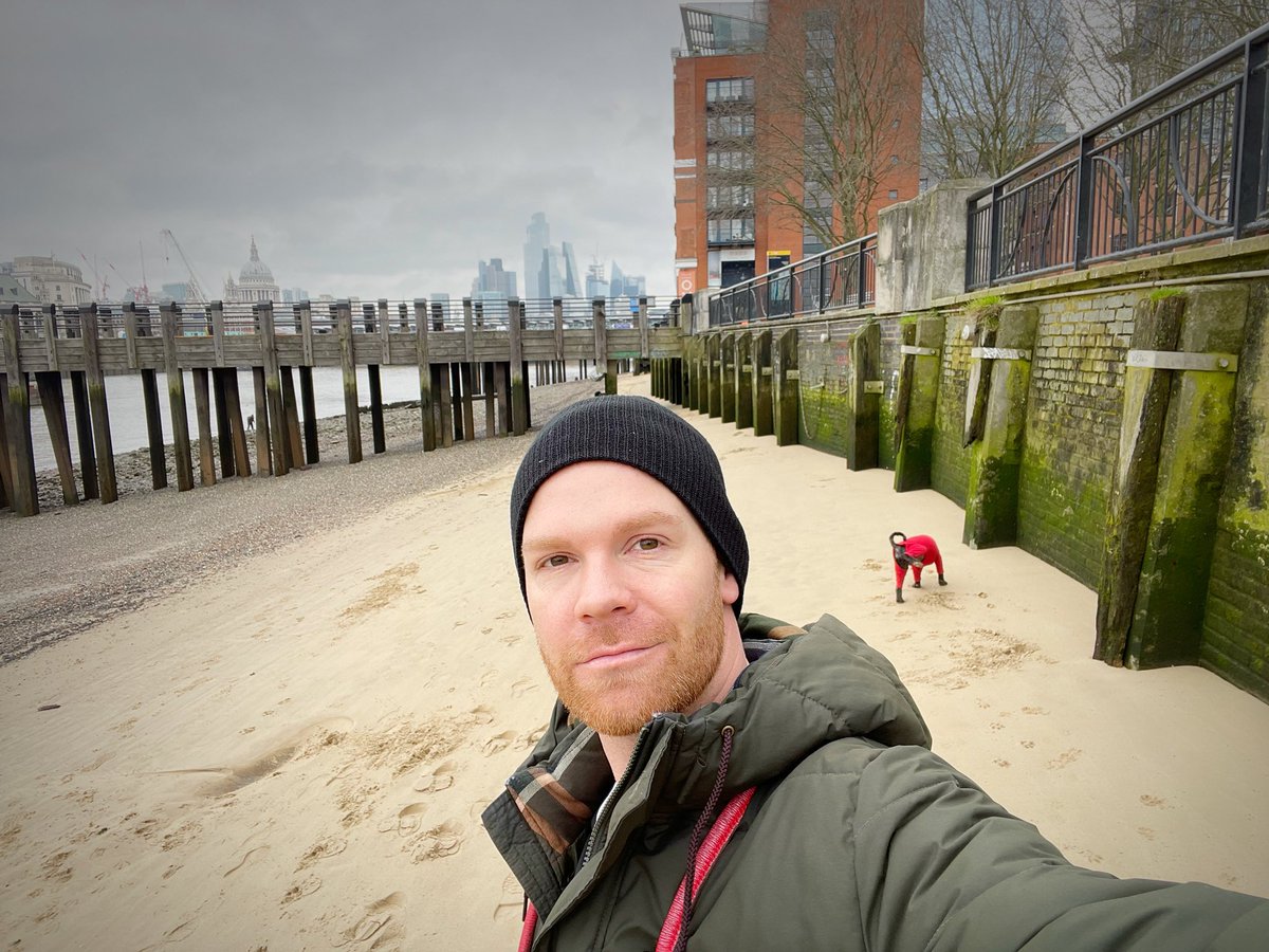 Thames beach walk with Archie dog 🐶