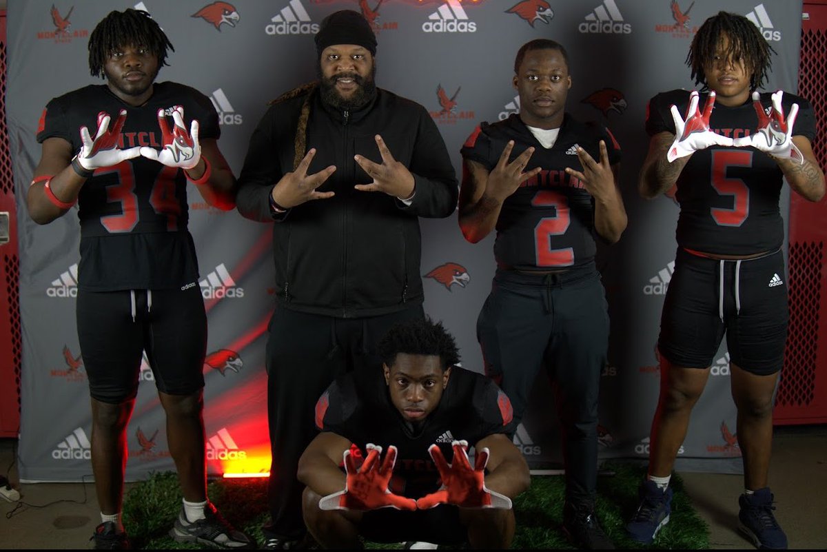 ❤️🖤 #Rise #ComeFlyWithUs #KeepPounding