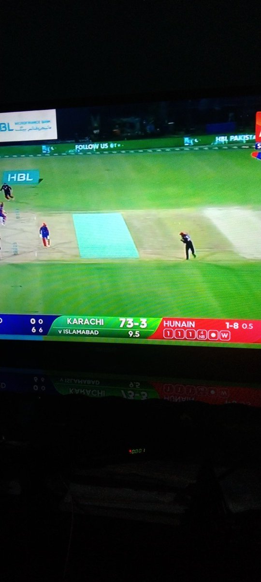 mahartariq6's tweet photo. #PSL9
#livematch
#kking
#islamabadunited
Score updated https://t.co/9NjTvw3NWt