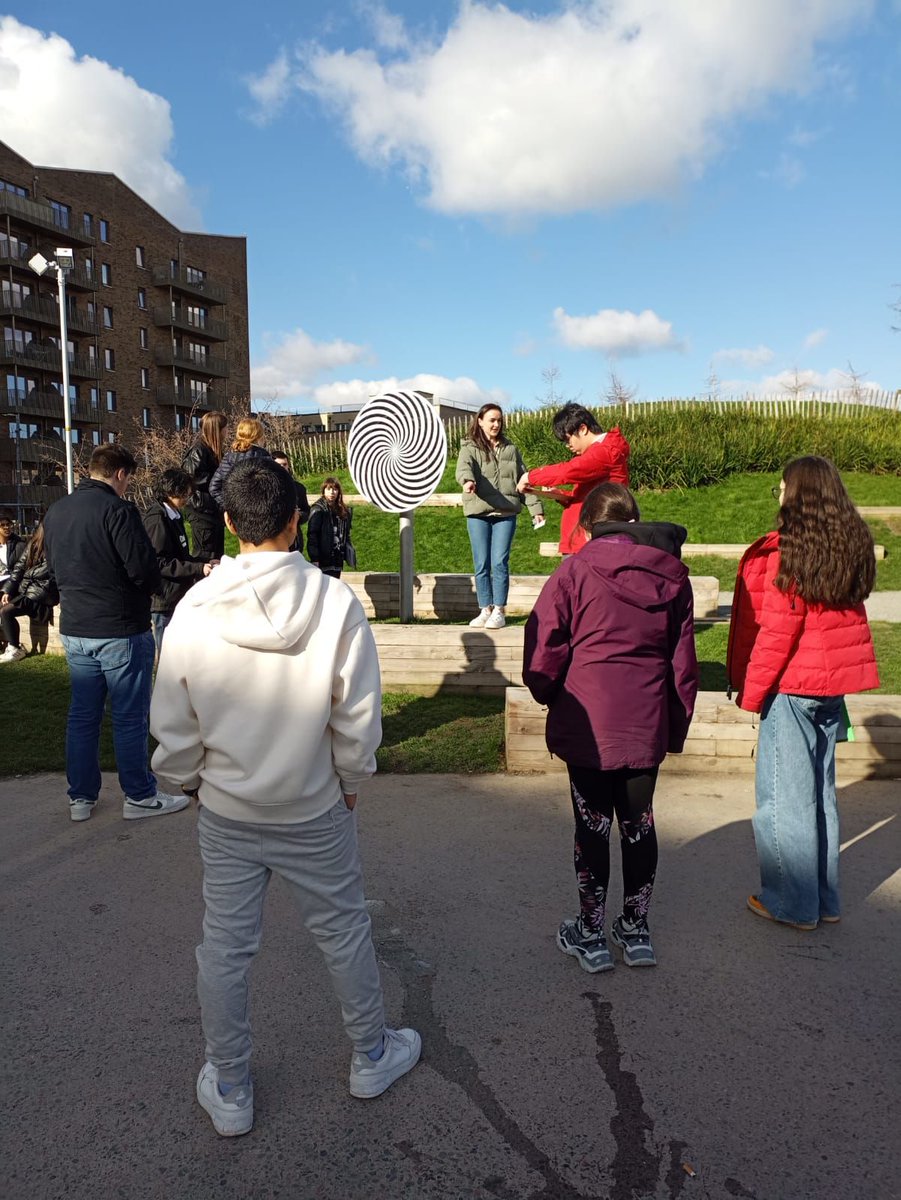 ‘Design Your Future City’ TY Week is back with a bang. Throughout the week, @nearfuture_ie will be spotlighting some of their favourite moments from this year’s programme. Here's just a selection of the pictures from Monday's workshop. #futurecities