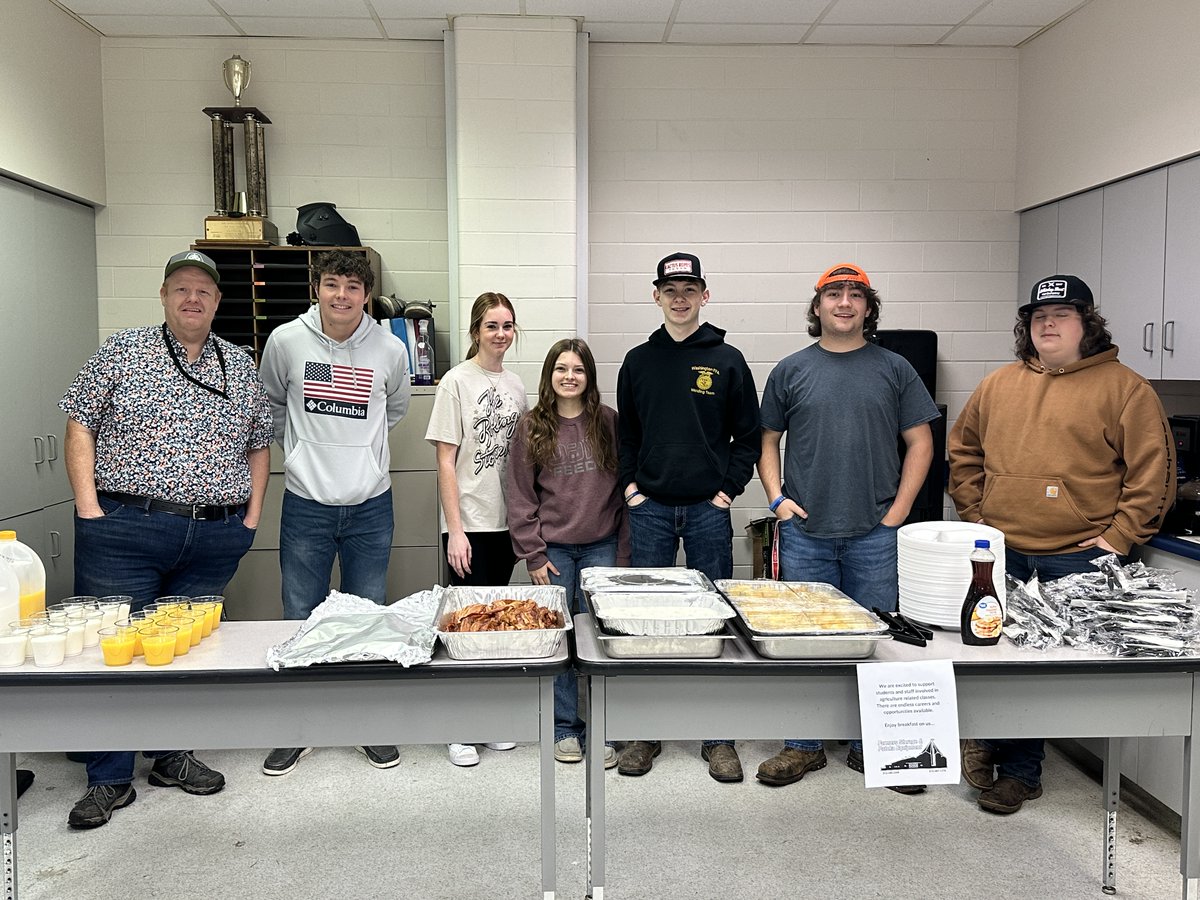 WashCommSchools's tweet photo. Thank you to Farmer's Storage &amp; Patoka Equipment for supporting students and staff involved in agriculture-related classes with breakfast this morning!  #IAMWashington #hatchetstrong https://t.co/w2LYoJLf0Z