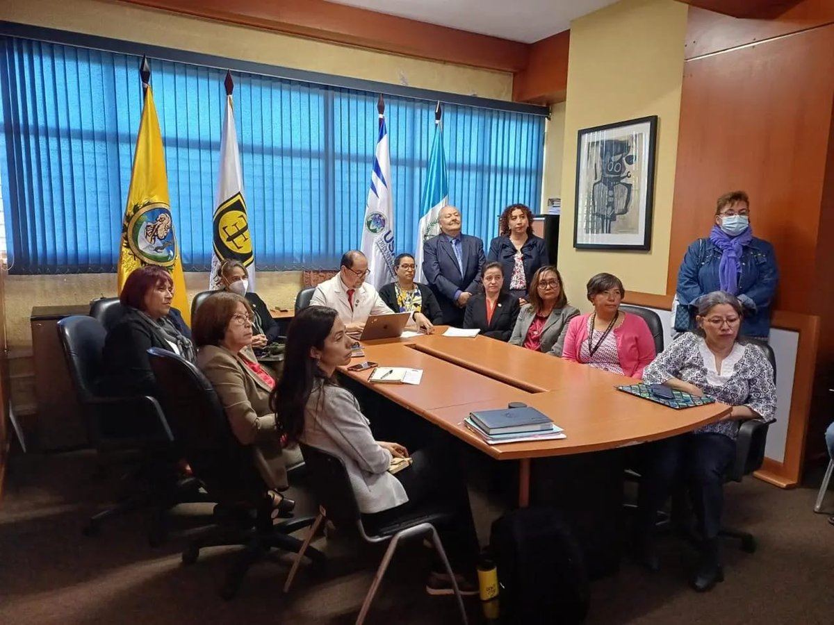 Facultad de Ciencias Médicas USAC tweet media