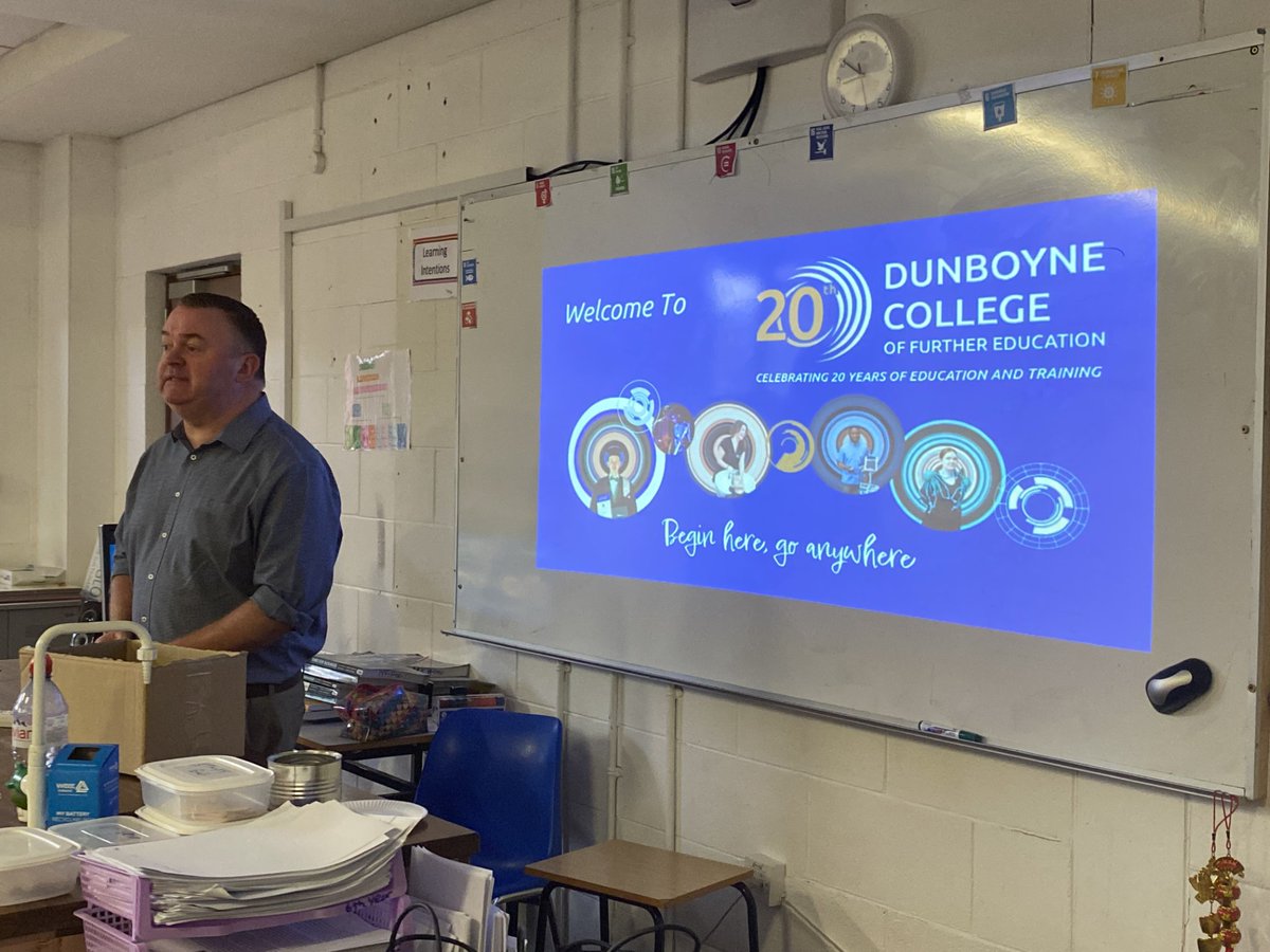GuidanceCs's tweet photo. Our 6th year students @HartstownCS received a really informative presentation from Derek and Meabh @DunboyneCollege on all future pathways to college. https://t.co/p8tH6TwmDw
