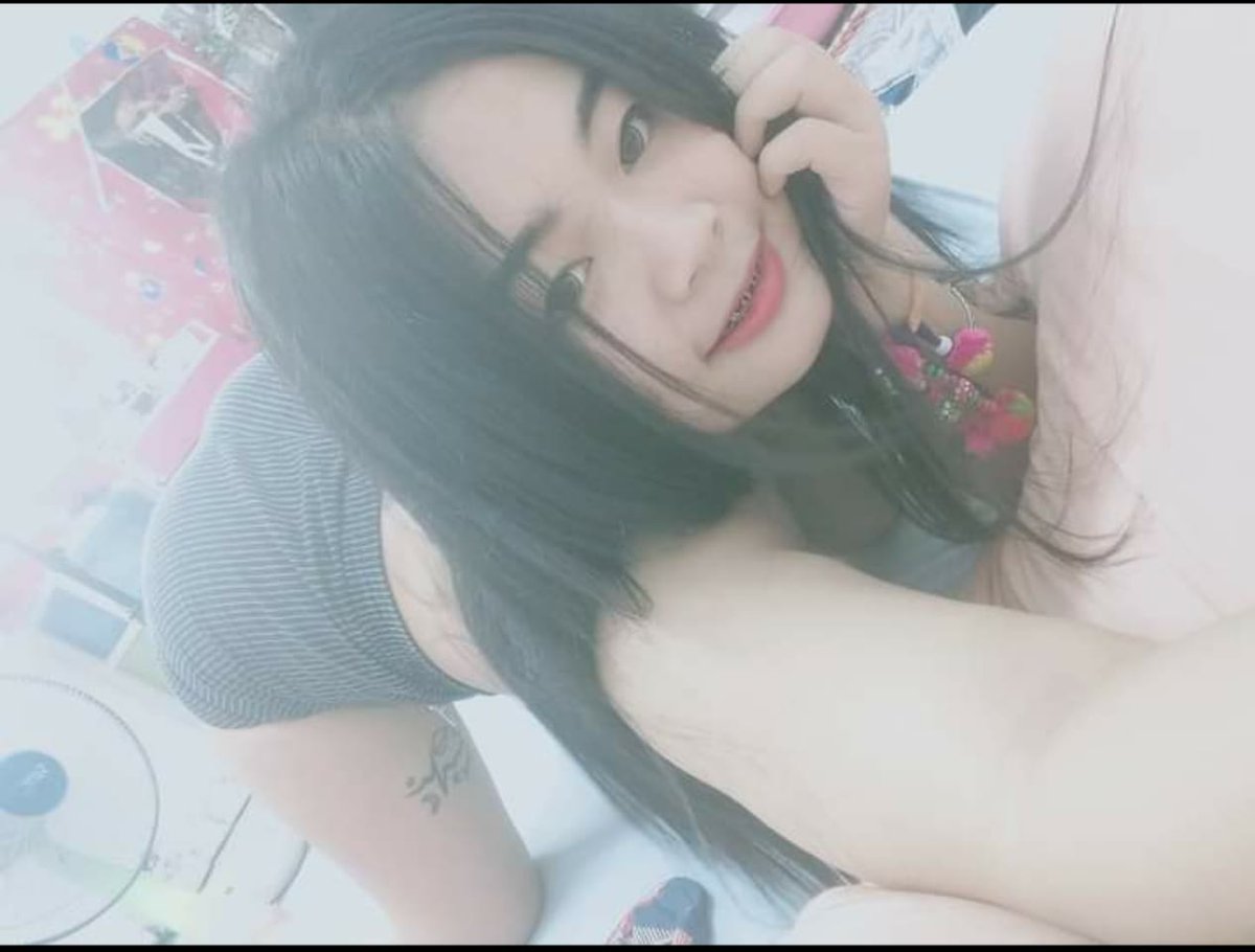 kungningwnd's tweet photo. ปวดหลังอ่าาา

#กุ๊งกิ๊ง #เงี่ยนหีแฉะ #คอลเสียว https://t.co/y2CS4hIJPe