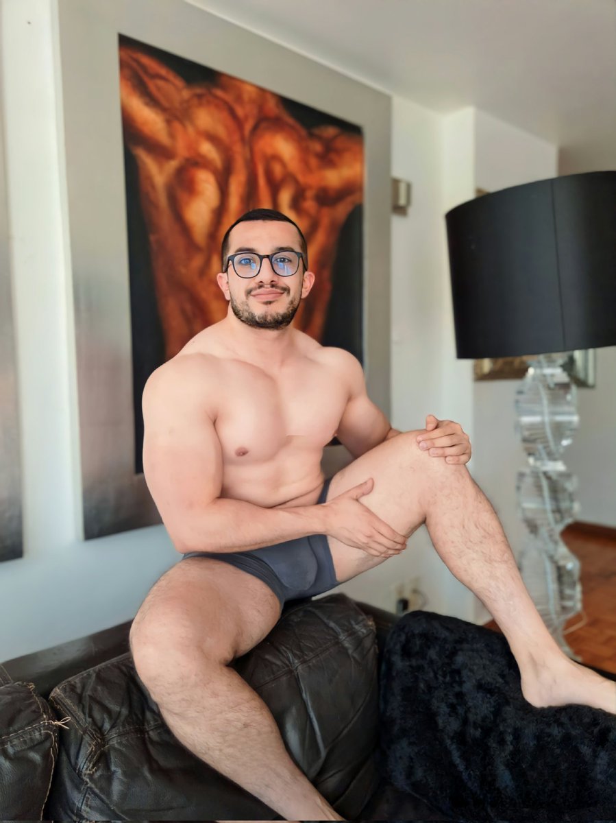 GEORGEMHMH tweet media