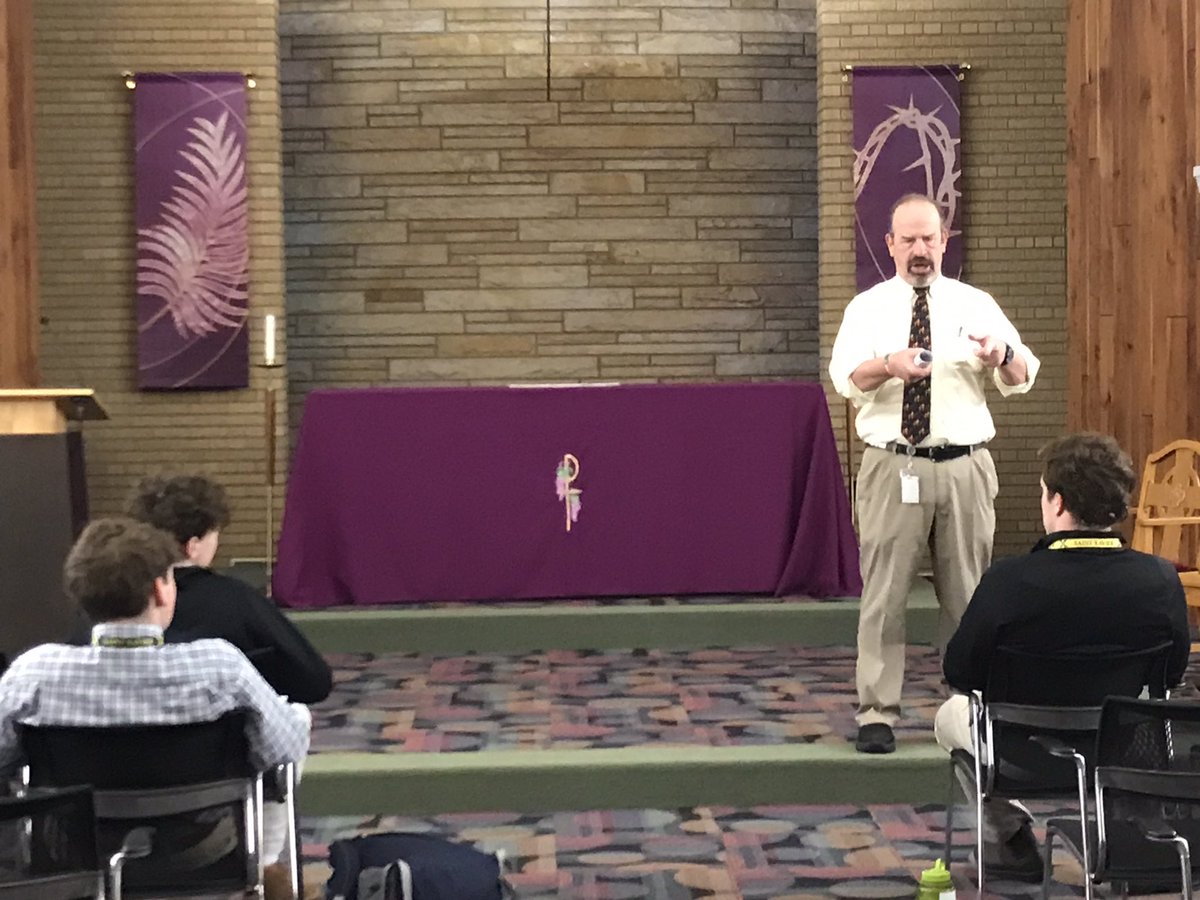 St. X wants to give a HUGE thank you to Coach Schweitzer for speaking at Tigers for Christ yesterday. He challenged us to reflect on and count our blessings everyday. Consistent self-reflection and not comparing ourselves to others will help us live our best lives. Thanks, Coach!