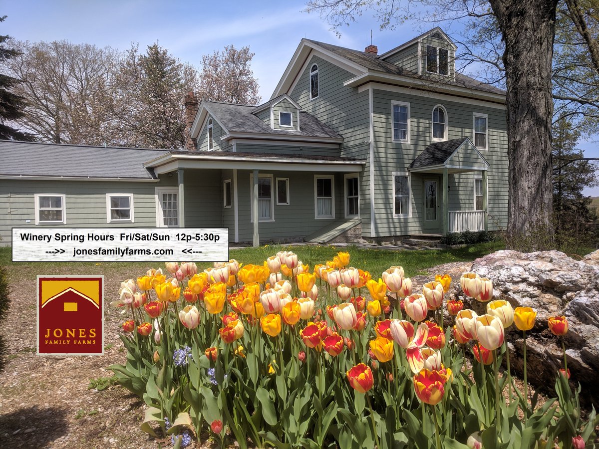 JonesFamilyFarm's tweet image. The Winery awakens for Spring hours:
Starting FriMar1
Fri/Sat/Sun 12p-5:30p
606 Walnut Tree Hill Rd, Shelton, CT.