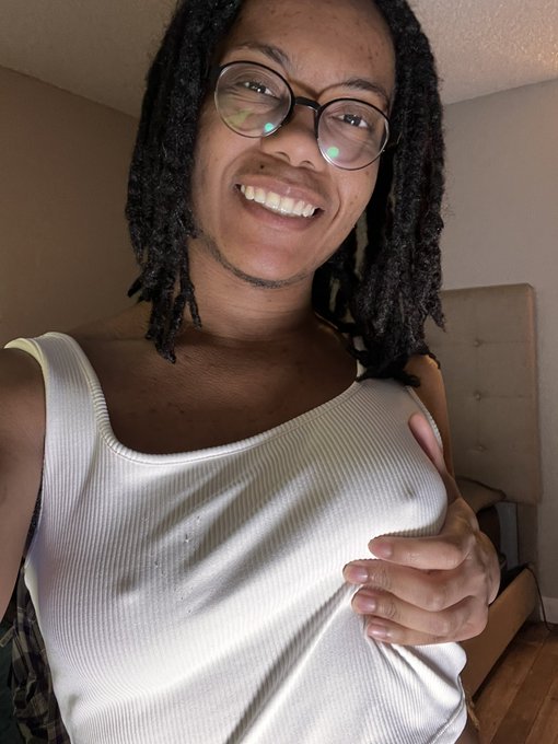 It&rsquo;s Wednesday my dudes ! https://t.co/zpDwTHjGFg