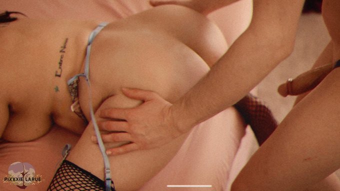 Morning! 😘 Happy Hump Day! https://t.co/OrMuX8MxOA