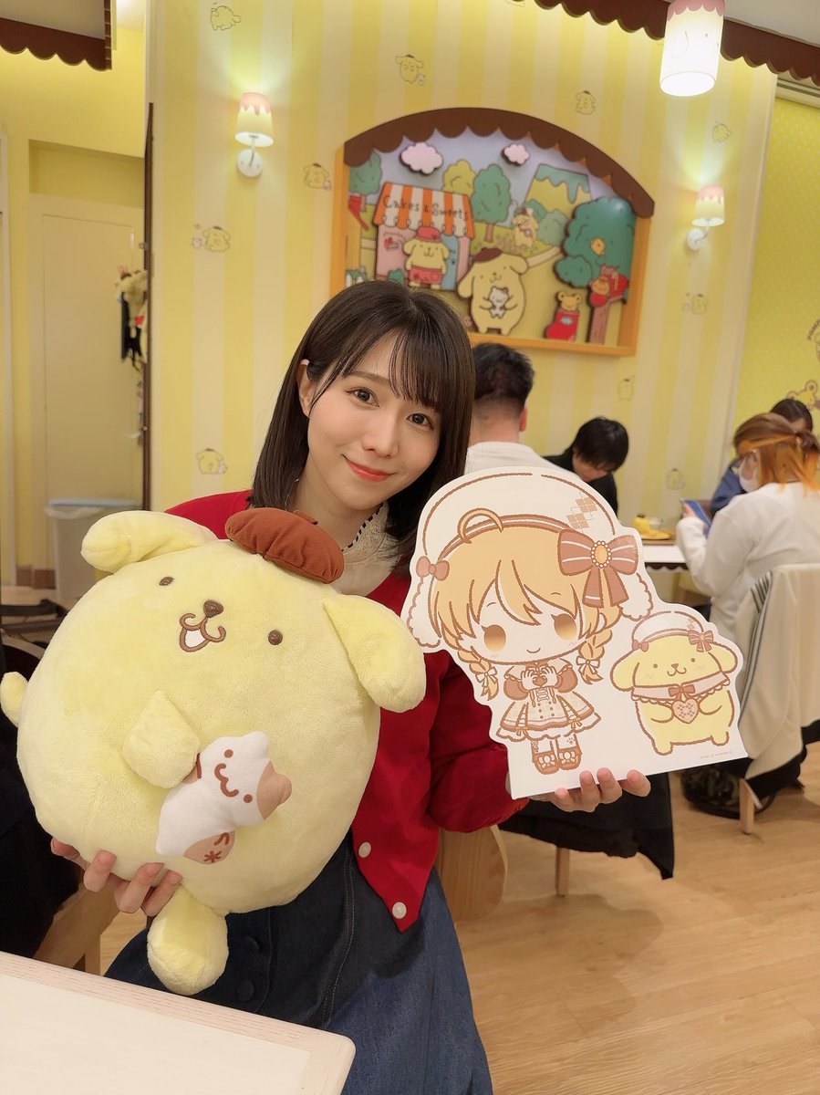 Haneru_Inaba's tweet photo. #プリねるコラボカフェ
今日はポムポムプリンカフェコラボの試食会やってきました💛
めちゃめちゃ色んな人が来てくれたよ💛超楽しかった！
パネルの裏にサインをたくさんもらったよ😳大注目！！！ https://t.co/LvLPYMTKe5