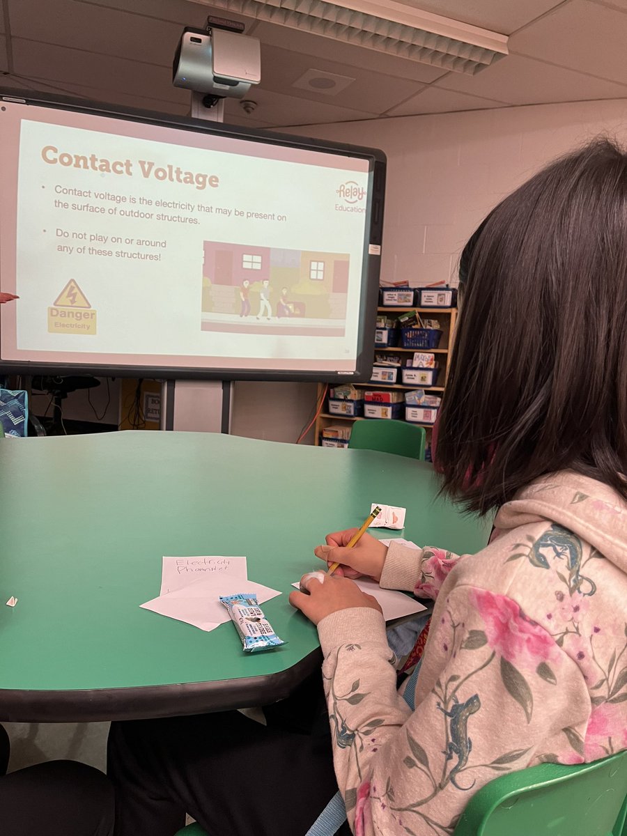 <a href="/RelayEducation/">Relay Education</a> is back today to teach Ms. Manikas’ gr.6 class on Safety Spark. Lots to learn about, which is why H.C. is taking pages of notes 📝 🤓<a href="/TDSB_Grenoble/">Grenoble Public School</a> #tdsb
