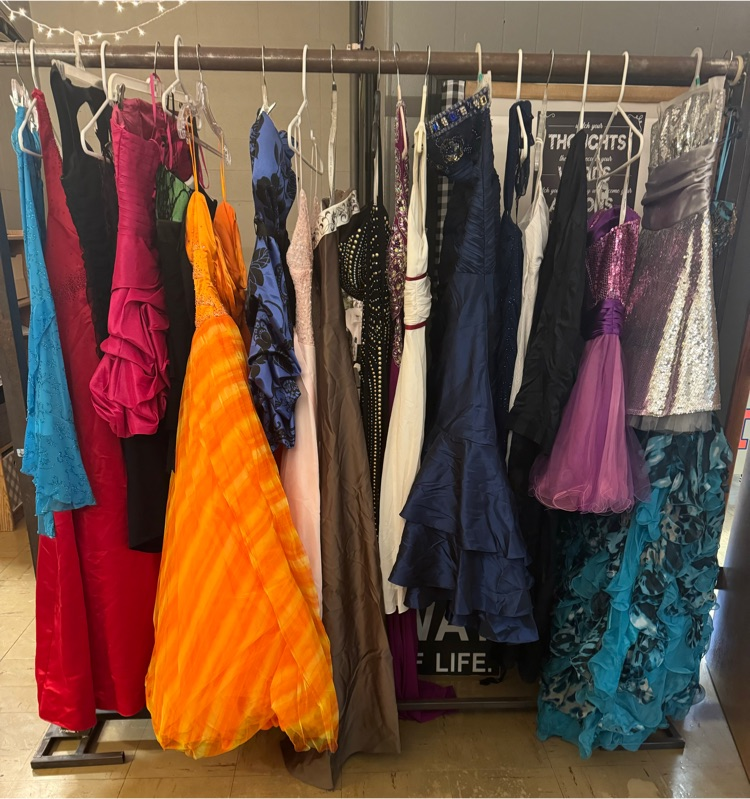 👗 Hey VCHS👗 Do you need a Prom Dress? Mrs.Kern & Mrs. Major have a rack of dresses in Student Services! Stop by and try one on! If you like it, take it! Do you have an extra Prom Dress? If you have any lying around taking up space, bring it in and share it with someone else!