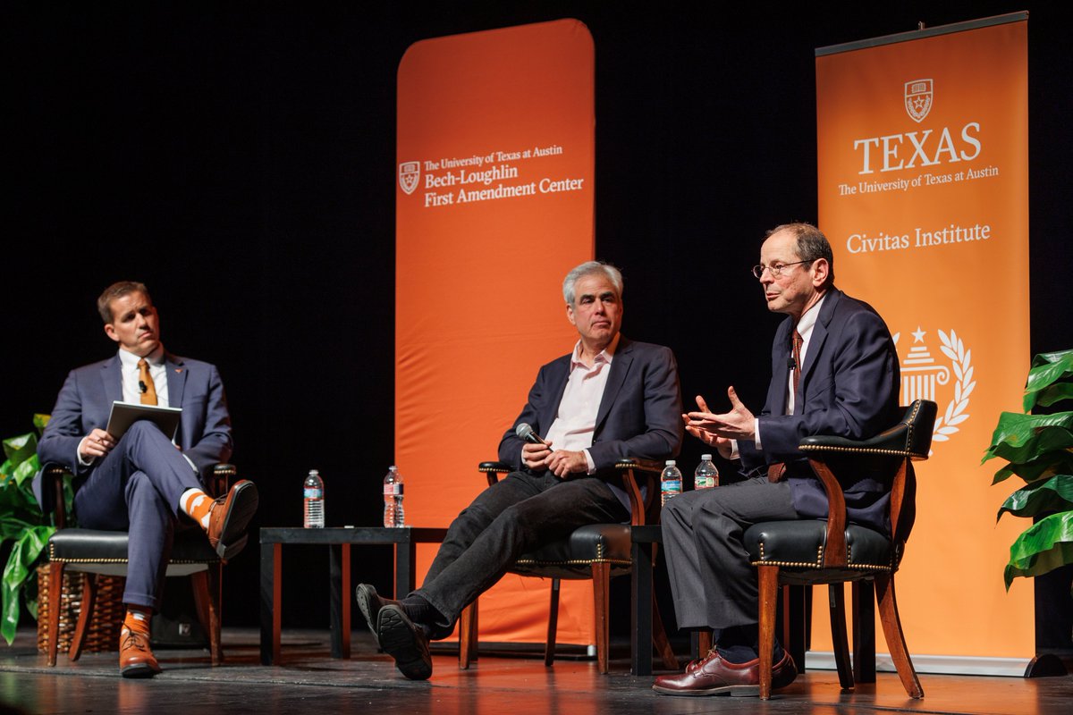 Many thanks to @JonHaidt and @jon_rauch for the important and timely discussion last night on the creation of knowledge in a fragmented age @UTAustin. @steventcollis @UT_Civitas