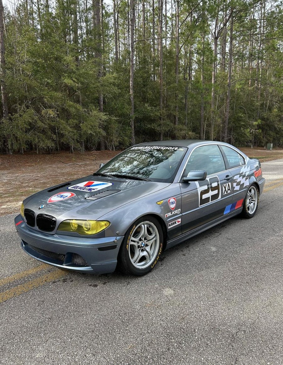 HawkPerformance's tweet photo. Vintage vibes. Reply with a picture of your 2024 livery for a chance to win a Hawk Performance t-shirt!

📷IG: bmw1300racecar

#bmw #bmwlife #giveaway https://t.co/VWiD1VO1Kl