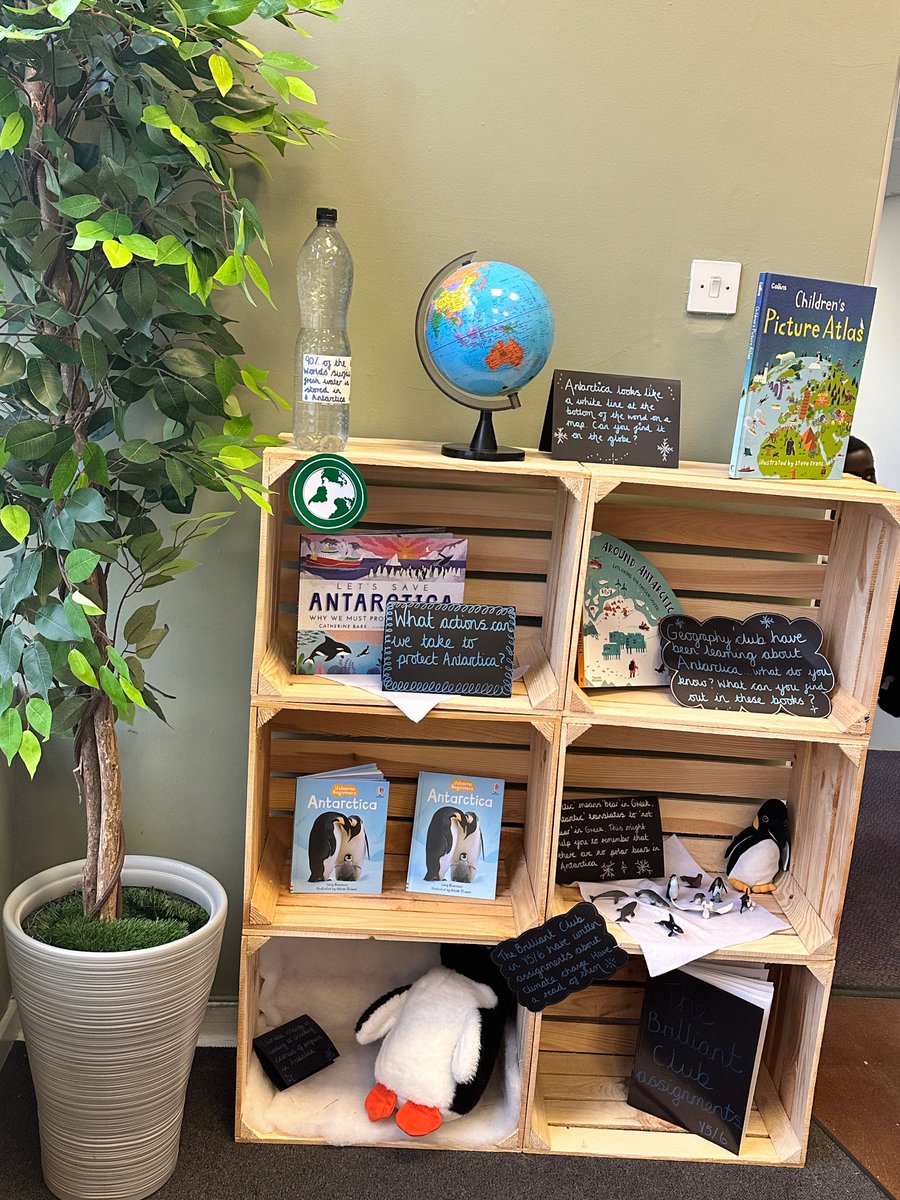AlwoodleyPS's tweet image. We have been busy developing our reading spaces around school and particularly love the introduction of our reading orchard! We can’t wait to open up our brand new library next half term too 👏🏼📚 #readingspaces #everyoneareader