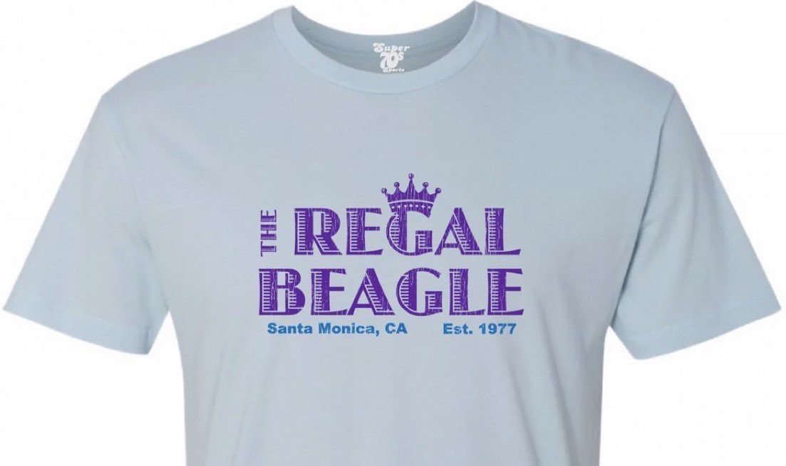 Babe Ruth & Yankee Stadium. Larry Bird & Boston Garden. Walter Payton & Soldier Field. Jack Tripper & The Regal Beagle. When the right man finds the right place, legends are made. 👉 super70ssportsstore.com/products/regal…