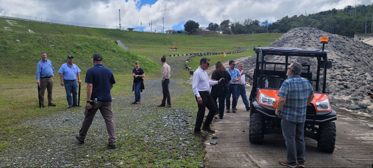 AEE INFORMA | Ingenieros de la AEE y del @USACEHQ recorrieron el pasado martes, 27 de febrero, las áreas de la represa Guajataca en Isabela, como parte de las tareas para el desarrollo, de la ingeniería, el diseño y la construcción de las reparaciones permanentes y mejoras