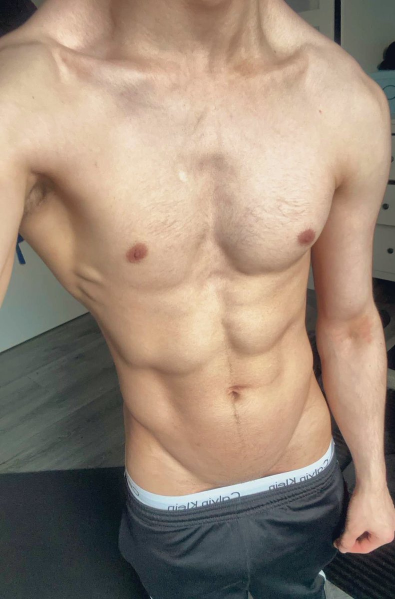 Just fit guy 🇳🇱🇦🇲 tweet media