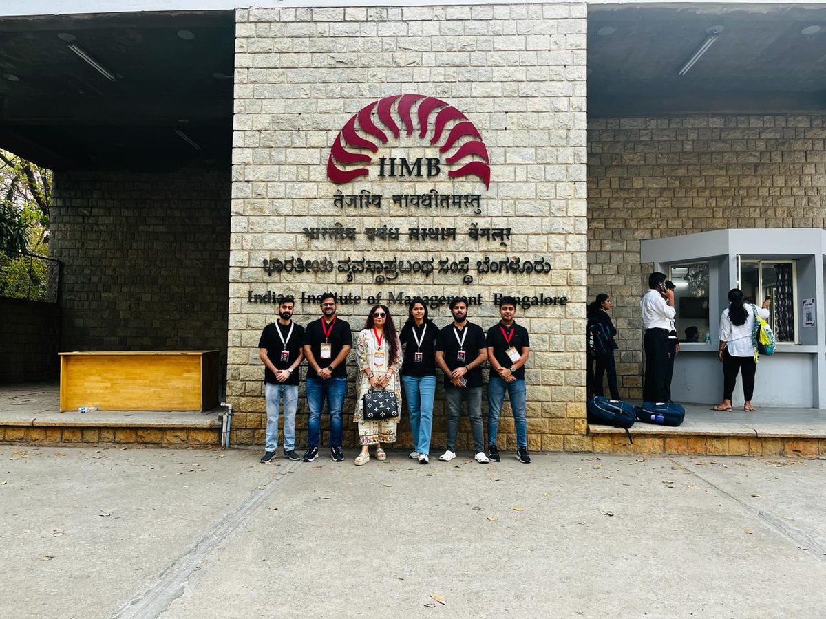 Exciting news! VESIM students are IIM Bangalore Business Plan Competition finalists! Their journey from workshop to finals highlights dedication and brilliance. Special thanks to Prof. Dr. Jyoti Chandwani. Congratulations team! 🏆🚀🌟 #VESIM #IIMBangalore #SuccessStory #Teamwork