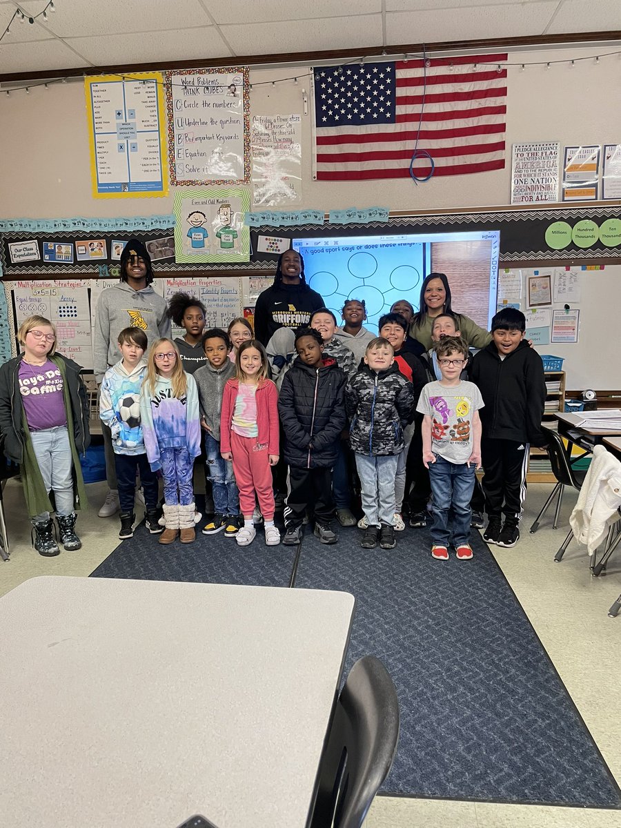 Elijah Campbell (@campbell_island) on Twitter photo Had a great time at Edison elementary today! <a href="/MWSU_Football/">Missouri Western Football</a> <a href="/MWSUGriffons/">Missouri Western Athletics</a> <a href="/EcoachJ/">Erik Johnson</a> <a href="/TylerFenwick2/">Tyler Fenwick</a> Had a great time at Edison elementary today! <a href="/MWSU_Football/">Missouri Western Football</a> <a href="/MWSUGriffons/">Missouri Western Athletics</a> <a href="/EcoachJ/">Erik Johnson</a> <a href="/TylerFenwick2/">Tyler Fenwick</a>