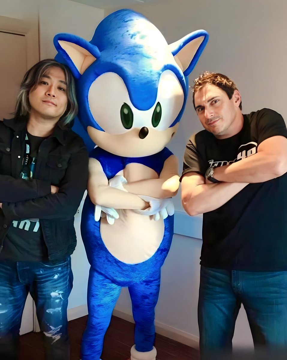 Crush40Johnny's tweet photo. Caption this photo 💭
#Crush40 #JohnnyGioeli #JunSenoue #sonicthehedgehog
📸 Credit to photographer https://t.co/HwRtpgEplr