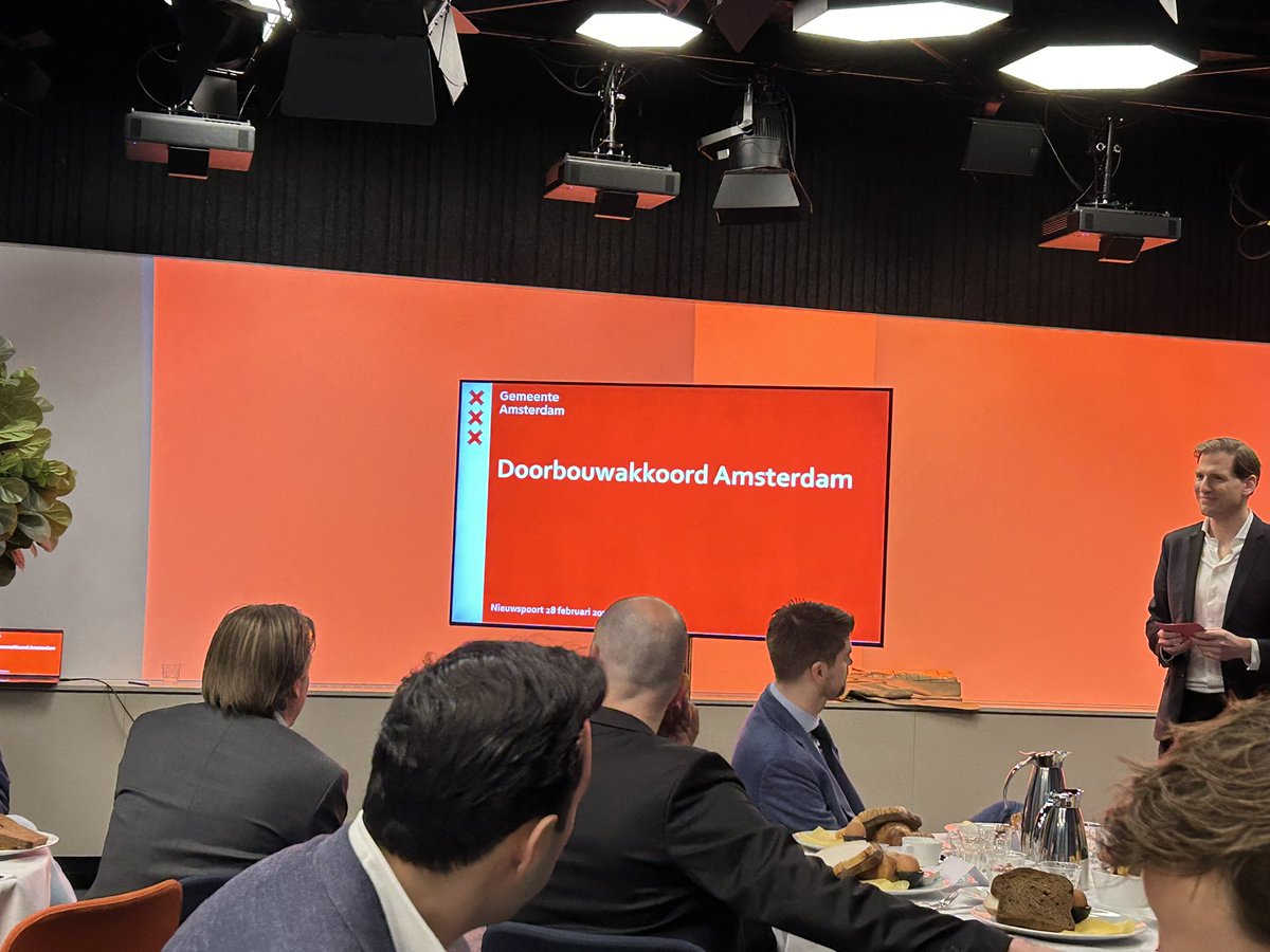 AndrΓ© Flach (@ajflach) on Twitter photo Meer woningen bereikbaar voor iedereen. Om dat te bereiken moeten gemeenten, ontwikkelaars en corporaties samenwerken in onderling vertrouwen. Dat was de oproep van <a href="/minhas_fahid/">Fahid Minhas</a> bij de ontbijtbijeenkomst georganiseerd door @NEPROM <a href="/AmsterdamNL/">Gemeente Amsterdam</a> Meer woningen bereikbaar voor iedereen. Om dat te bereiken moeten gemeenten, ontwikkelaars en corporaties samenwerken in onderling vertrouwen. Dat was de oproep van <a href="/minhas_fahid/">Fahid Minhas</a> bij de ontbijtbijeenkomst georganiseerd door @NEPROM <a href="/AmsterdamNL/">Gemeente Amsterdam</a>