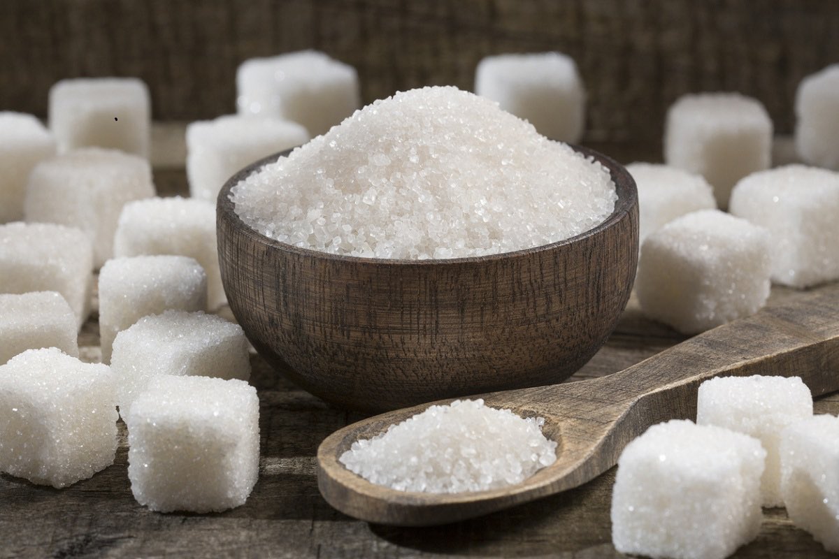 Sugar is the only macronutrient that can - Cause diabetes - Rot teeth - Weaken the immune system - Damage arteries - Damage Human DNA It should be illegal at this point. Agree?