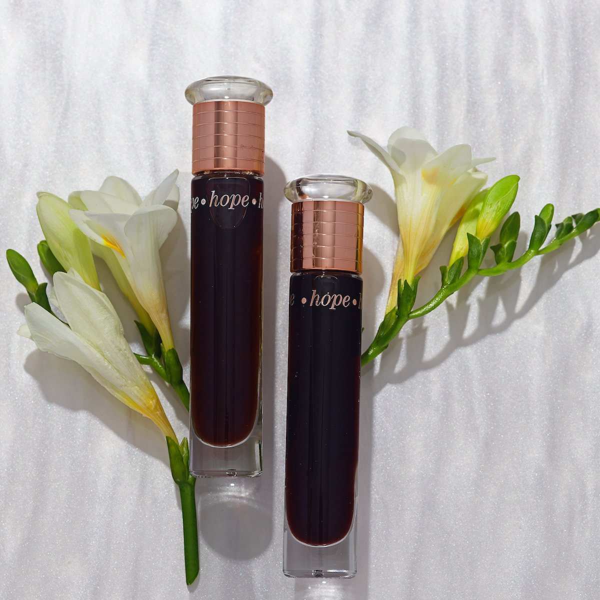 HOPE Fragrances travel sprays are the answer to fragrance on the go, and #HopeNight is the perfect fragrance to take everywhere. With notes of glowing Amber and warm vanilla, this scent will keep you cozy and passionate all season long.

#HOPEFragrances #audreygruss