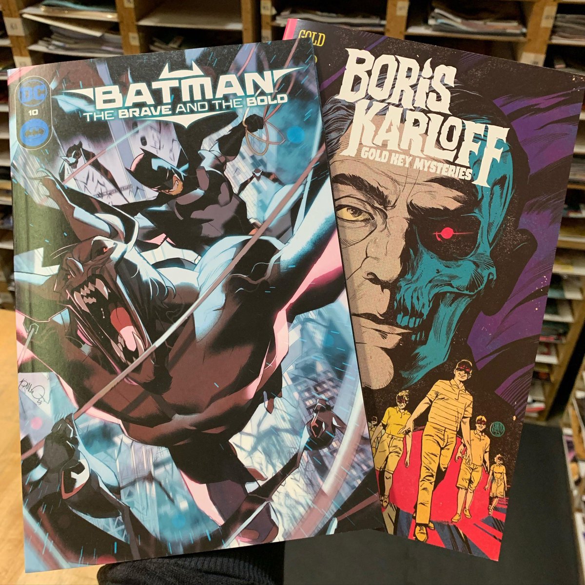 Just a quick reminder that we have @matthardingart coming in today, Wednesday, February 28th, to sign copies of his newest titles! Matt wrote a short story in each of these awesome issues! Come on by between 4 and 6pm to say hello! #mattharding #goldkeycomics #dccomics #instore