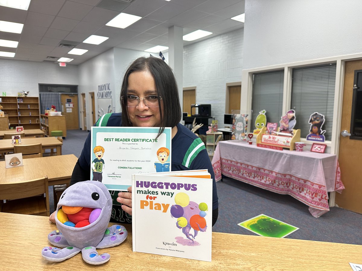 MveLibrary's tweet image. MVE celebrates Read Across America! Thank you faculty and community members!