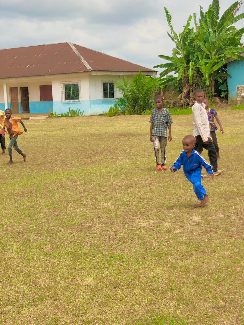 Apart from education, we’re grooming future potential footballers at CRARN Children Centre Please, donate at CRARN.net #Footballers #Players #LovingChildren #stigmatized #OstracizedChildren #StigmatizedChildren #AbandonedChildren #StreetChildren #Love #loveisblind