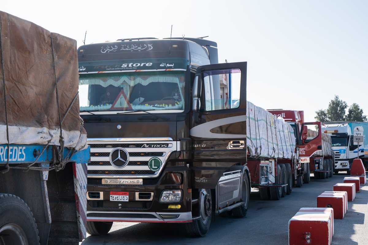 More than 14,000 trucks carrying over 260,000 tons of humanitarian aid entered Gaza since October. Israel increases the amount of aid, though #Hamas' terrorists loot it on the expense of the people and terror-collaborator-#UNRWA fails to do its job and distribute it fairly.