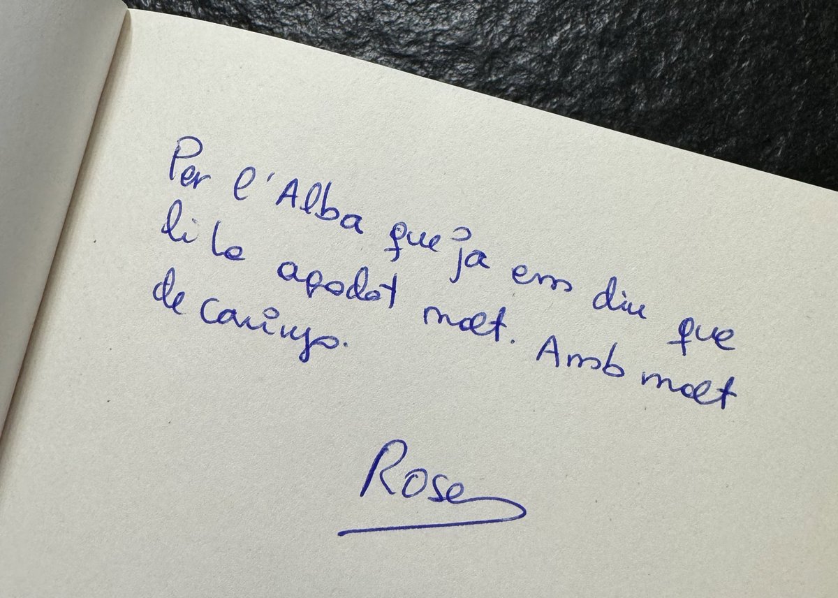 alba.ramirez (@aramirezso) on Twitter photo Gràcies a <a href="/LlibreriaIndex/">Llibreria Índex</a> per donarme l’oportunitat de conèixer a l’autora d’aquesta súper novela, i mil gràcies a @RoserJaume per la firma, l’estona i l’Aniol i la Gina! Gràcies a <a href="/LlibreriaIndex/">Llibreria Índex</a> per donarme l’oportunitat de conèixer a l’autora d’aquesta súper novela, i mil gràcies a @RoserJaume per la firma, l’estona i l’Aniol i la Gina!