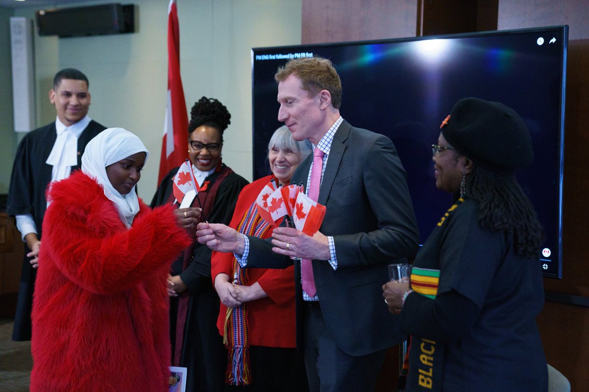 Today, Minister Miller welcomed 19 #NewCanadians from 7 countries as part of a special citizenship ceremony for Black History Month in Ottawa, Ontario. Congratulations to everyone who became a Canadian citizen! 🍁👏🏿 #MyCitizenship #BHM2024