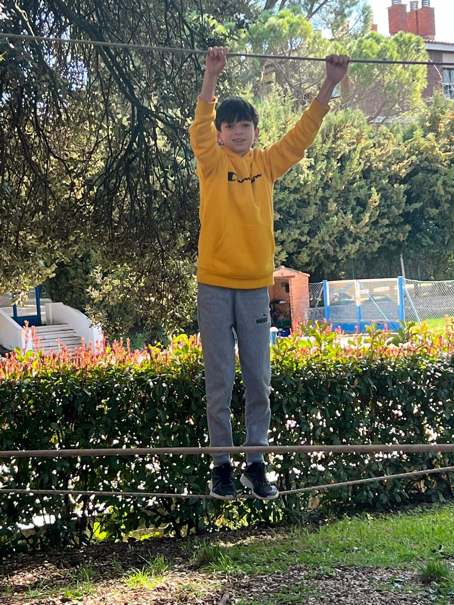 SalesianasSJ's tweet photo. Qué días más agotador en @farmcamp_ancora - #Mohernando! #ContigoTodoEsMejor https://t.co/KoOVOUf0iu